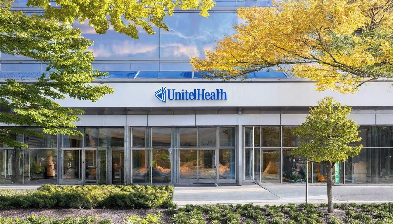 Raymond James Boosts UnitedHealth (UNH) Rating Before Q1 Results