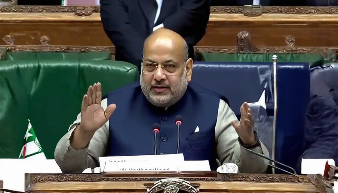 This viral video of Amit Shah allegedly making remarks about Pakistan’s role in the Iran–US conflict and “Akhand Bharat” in the Lok Sabha is a deepfake