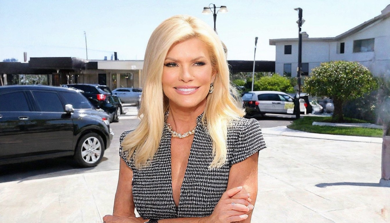 Pam Bondi May Be Out Of A Job… But That’s Even More Reason To Take Her License