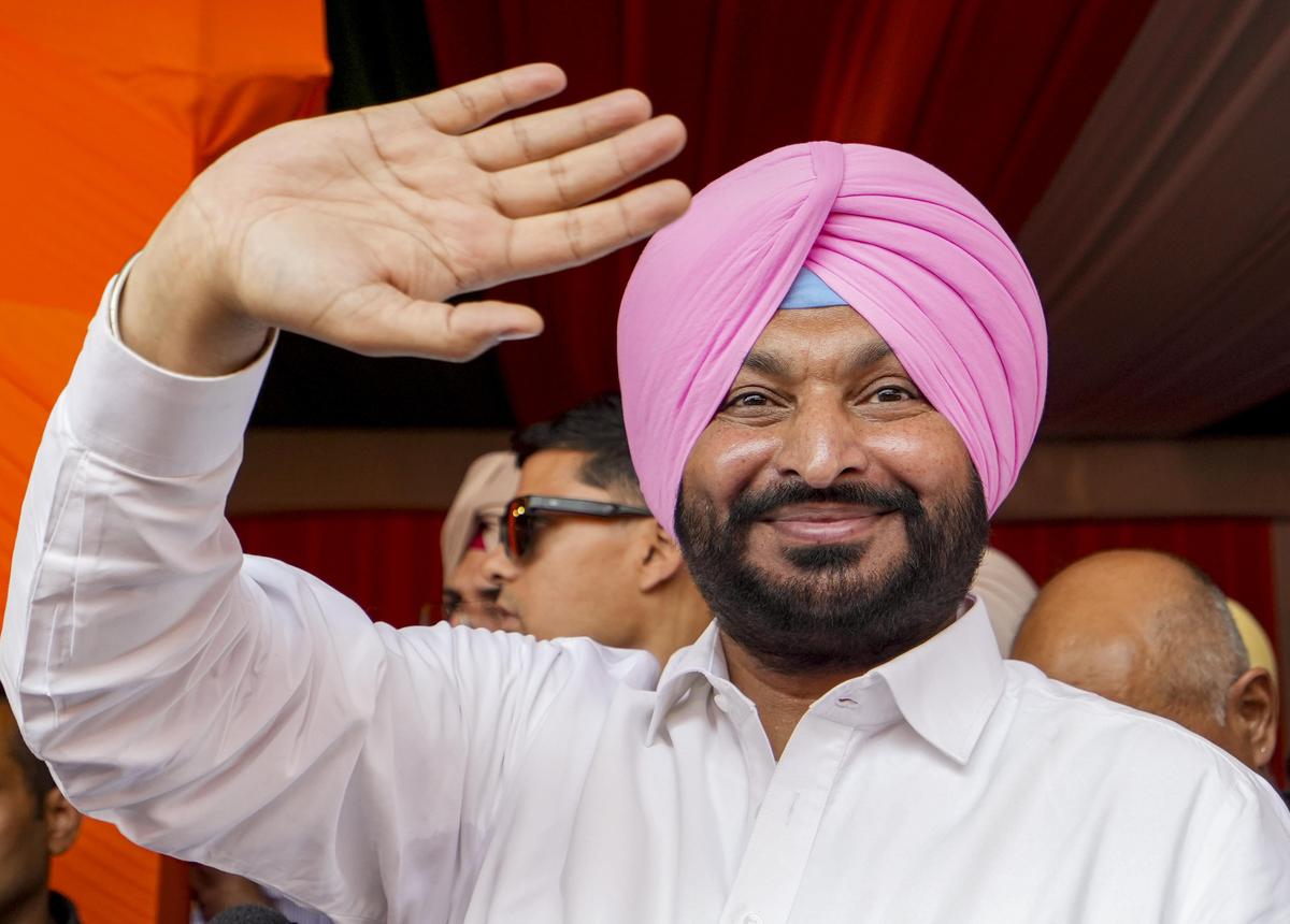 Union Minister Bittu Reportedly Shifts Focus to Punjab for 2027 Assembly Polls
