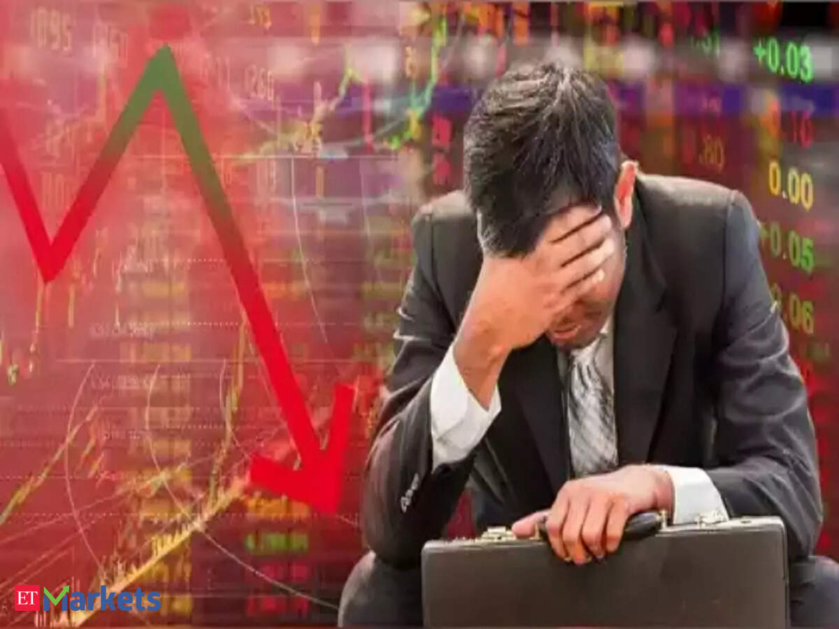 US Stocks Plunge on Jobs Report, Rate Hike Fears & Tech Selloff