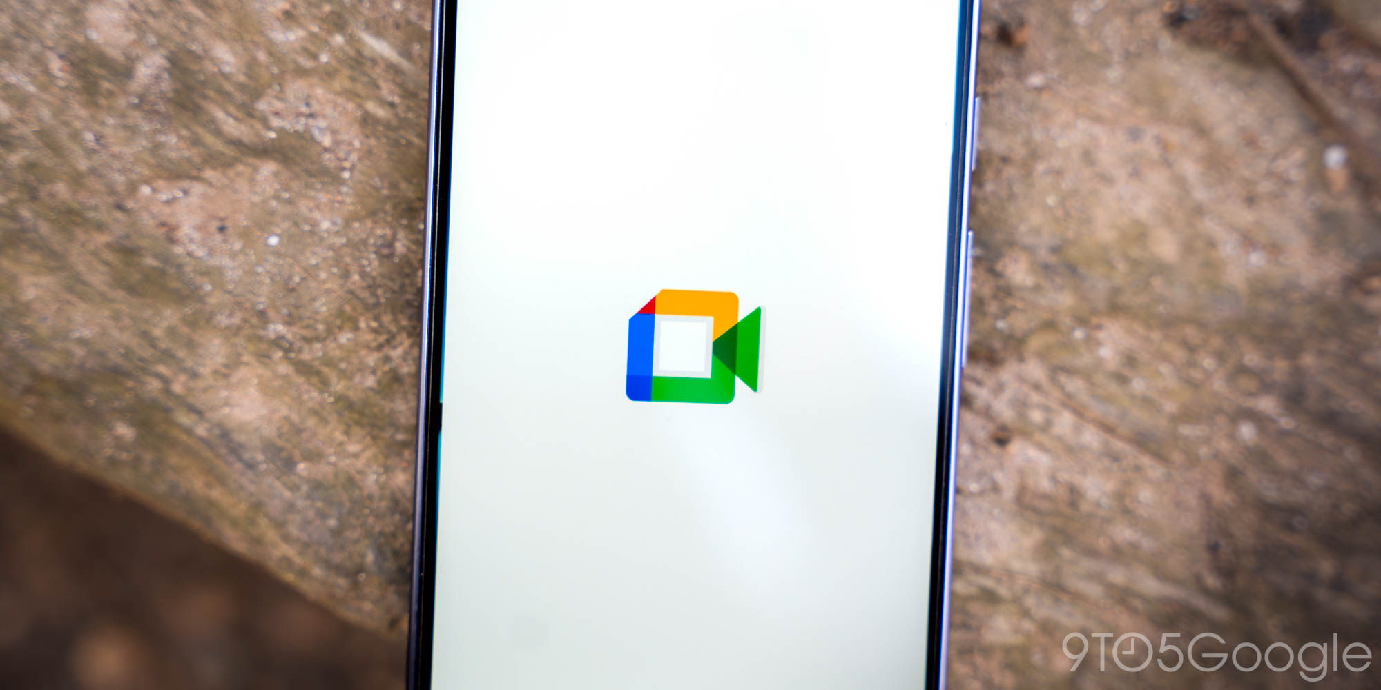 Google Meet now on Apple CarPlay, Android Auto coming ‘soon’