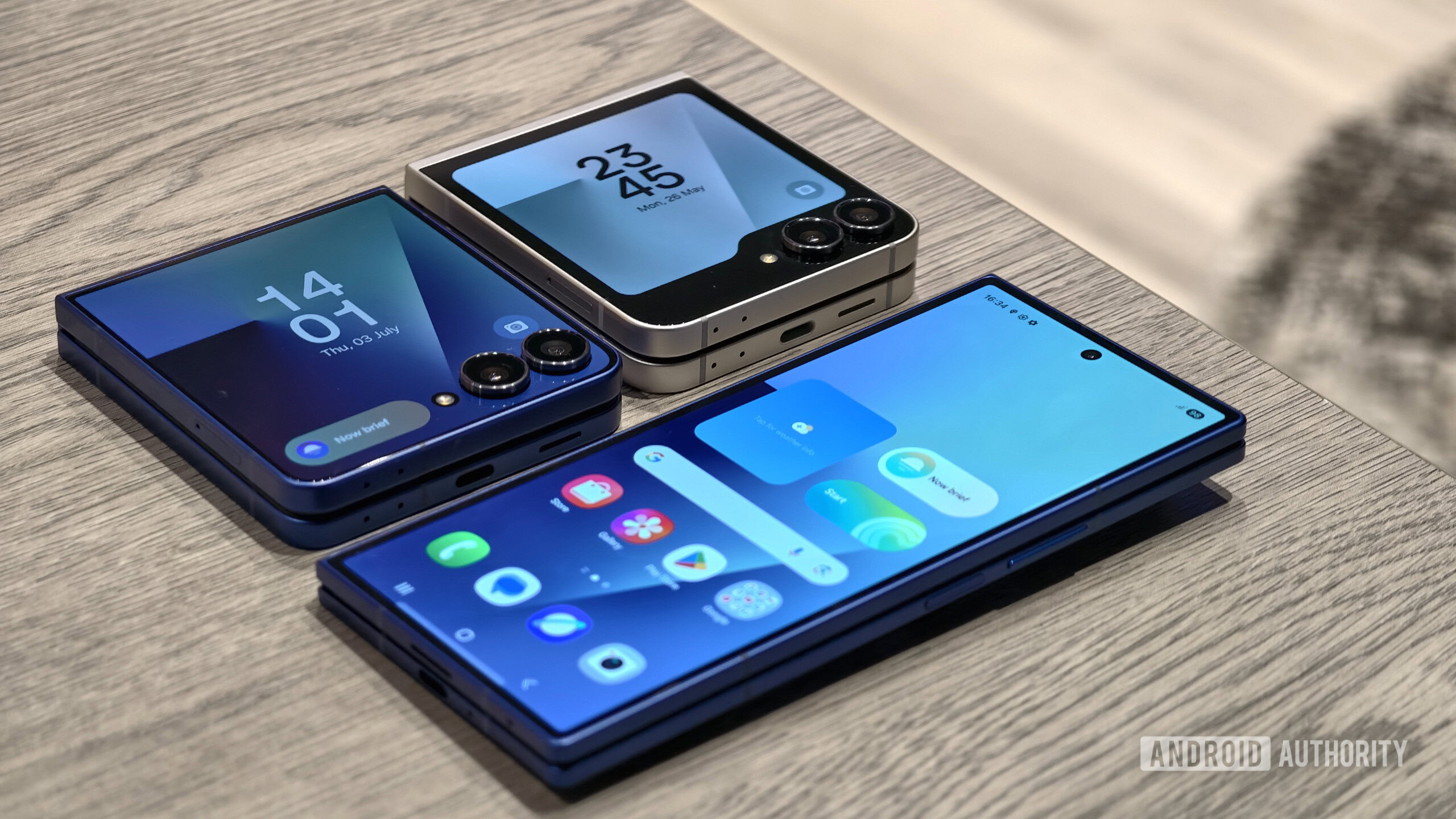 Samsung’s upcoming foldables might not use the best OLED screens after all
