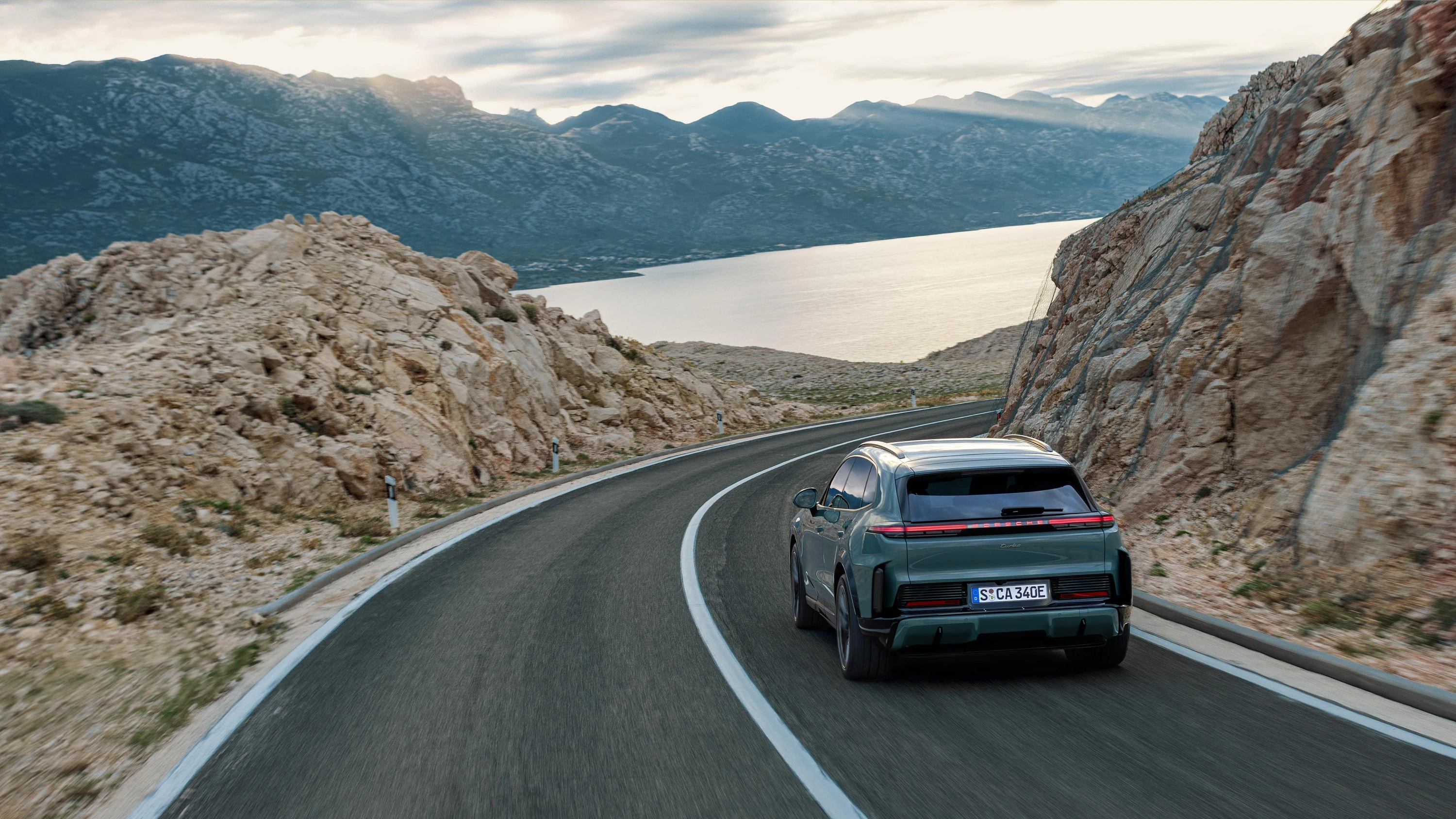 Porsche Cayenne Turbo Electric: 1156 PS reichen für bescheidene Verhältnisse
