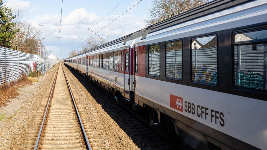 Schweizer Bahn: Stadler zieht Beschwerde gegen SBB-Auftrag an Siemens zurück