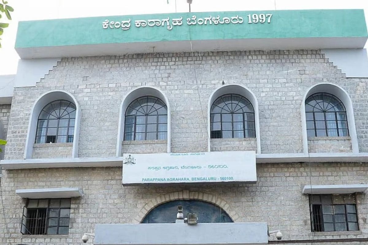 Out On Parole, Missing For 20 Days: Murder Convict Arrested In Saffron Disguise In Karnataka