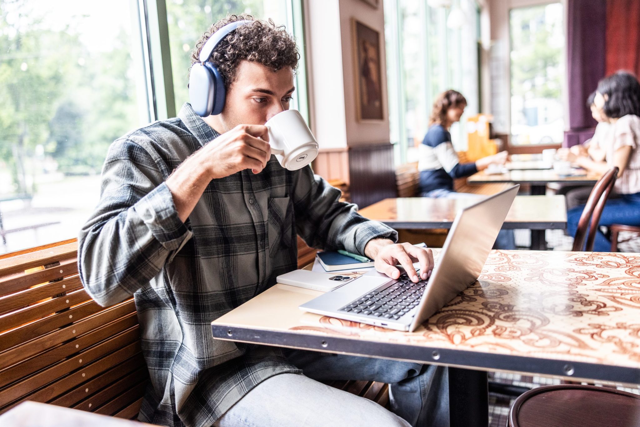 AI is cutting 16,000 U.S. jobs a month—and Gen Z is taking the brunt, Goldman Sachs says