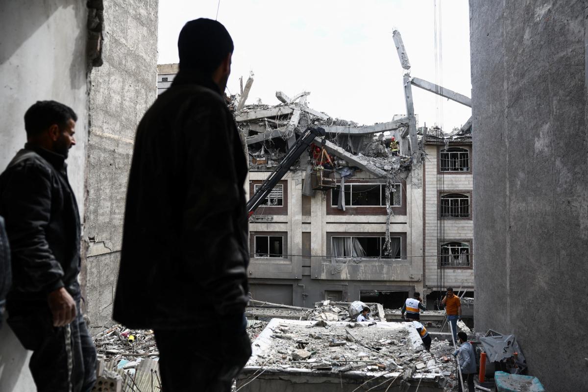 Can America and Iran Reach a Cease-Fire?
