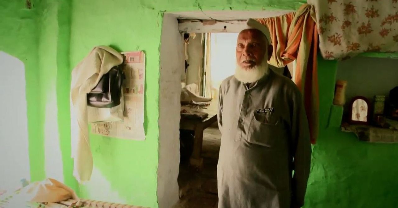 After Losing His Son, This Man Spent 27 Years Giving Strangers a Dignified Goodbye