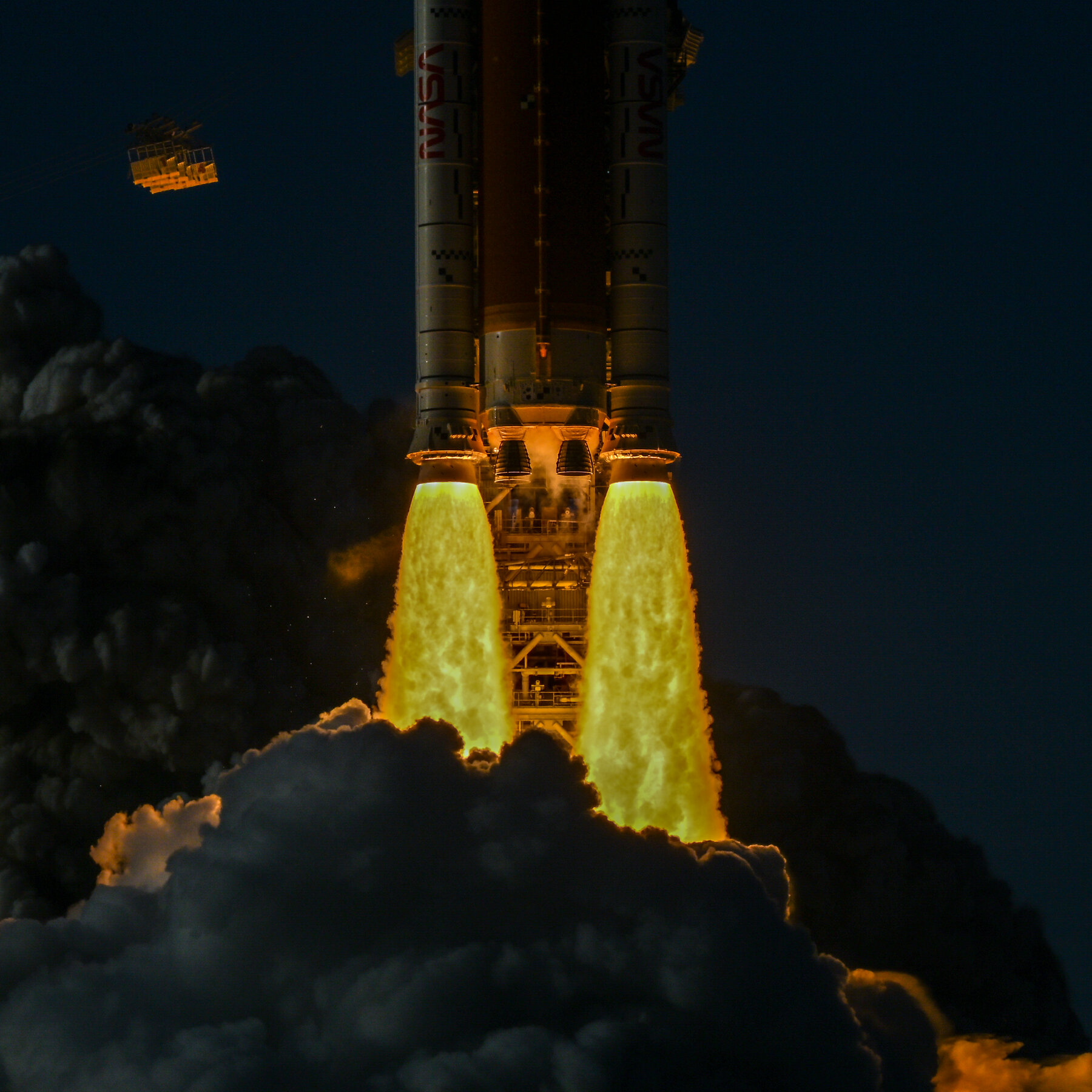 Artemis II Moon Mission: See the Launch, Photos and Video