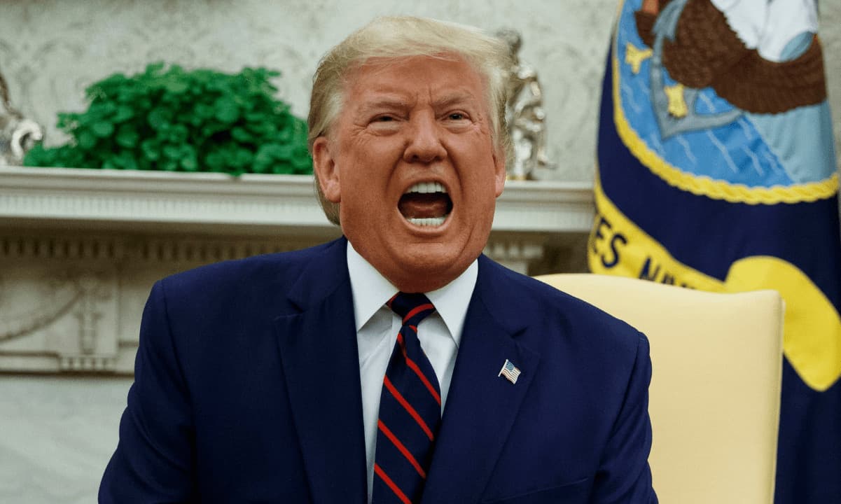 BTC Sees Mild Volatility as Trump Escalates With 48-Hour Iran Warning