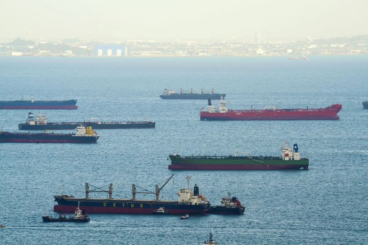 Asian Nations Jockey for Leverage to Re-Open Hormuz Strait
