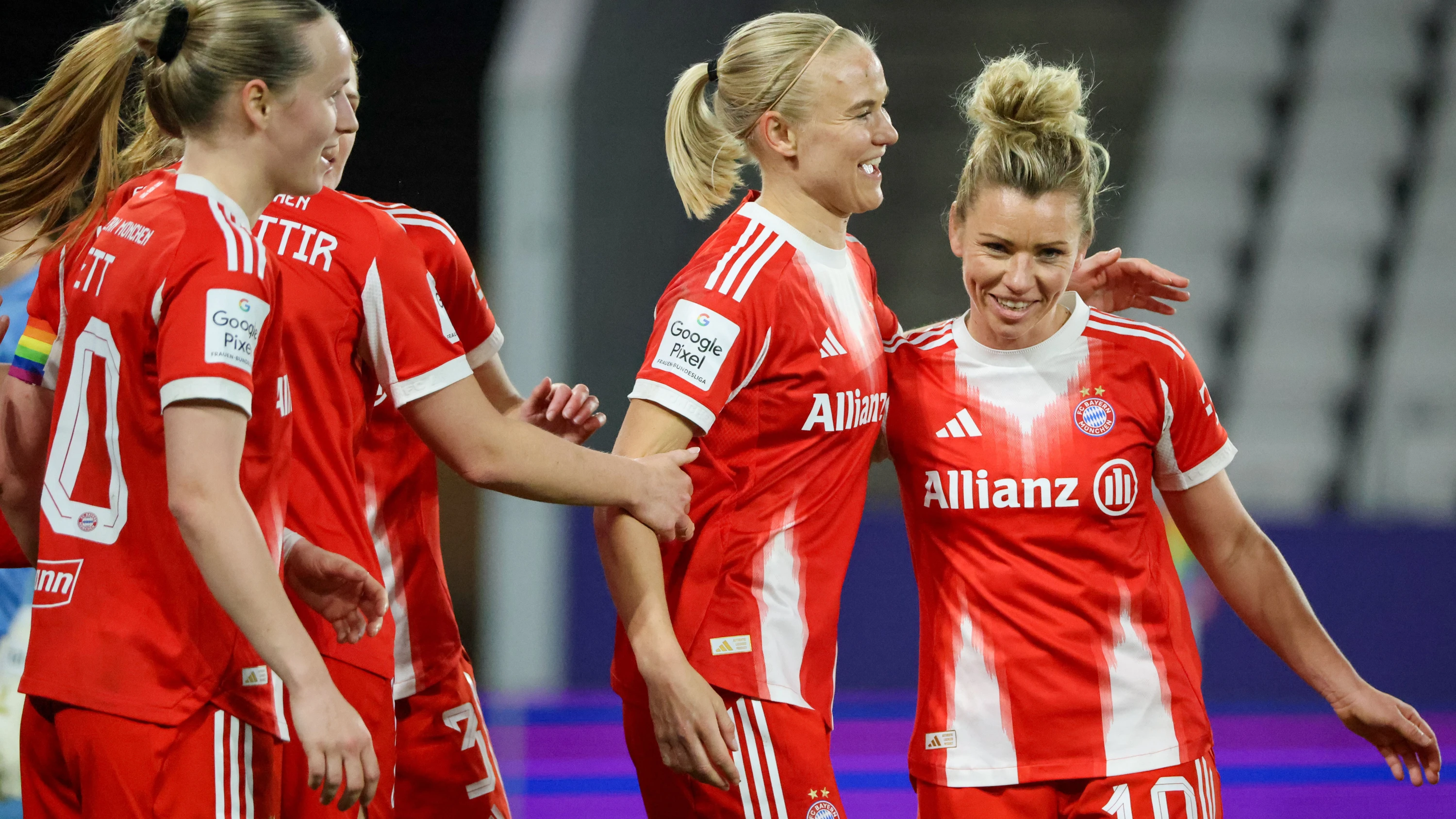 Klarer Sieg gegen Essen: FC Bayern folgt Wolfsburg ins Pokalfinale