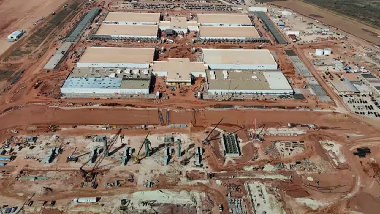 Crusoe Expands Abilene AI Campus With New 900 MW ‘AI Factory’ for Microsoft