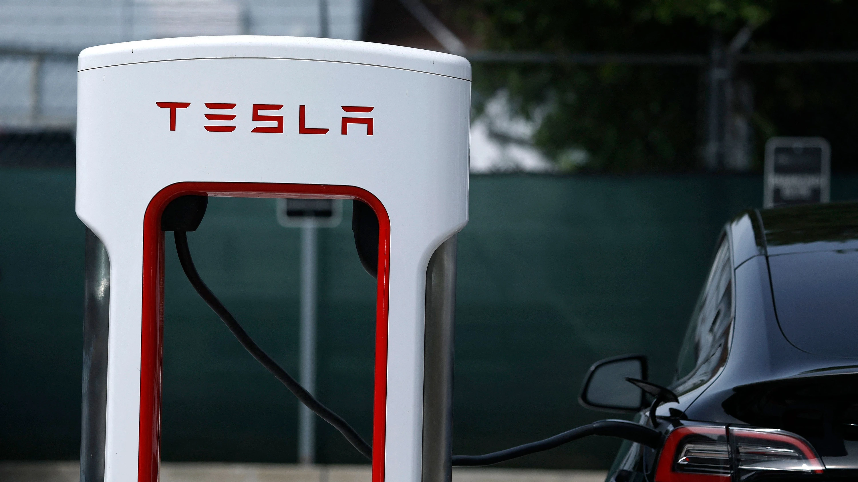 Musk-Konzern: Tesla erholt sich nur langsam