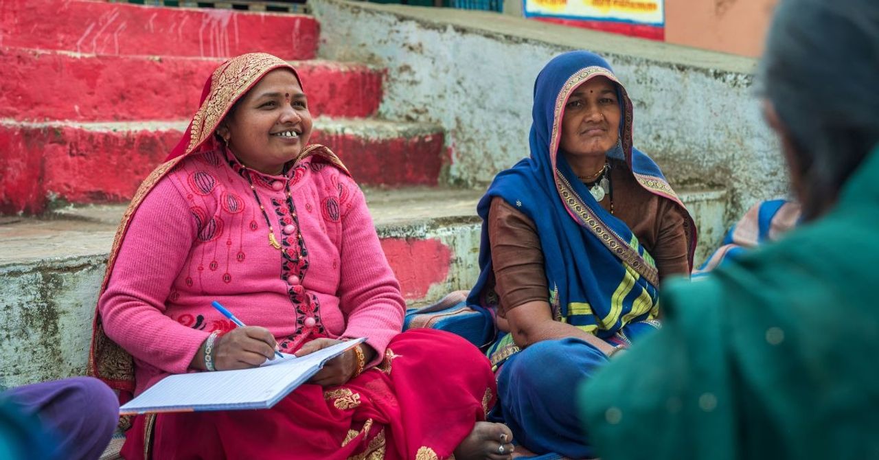 How MPs ‘Badlav Didi’ Mobilised 500 Women to Fix Healthcare and Shut a Liquor Shop