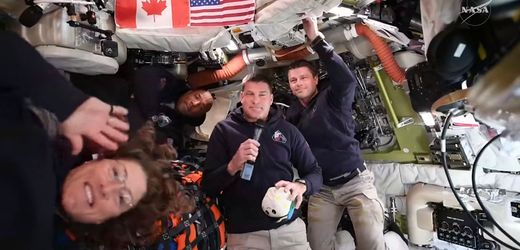 Artemis 2: Astronauten sind dem Mond jetzt näher als der Erde