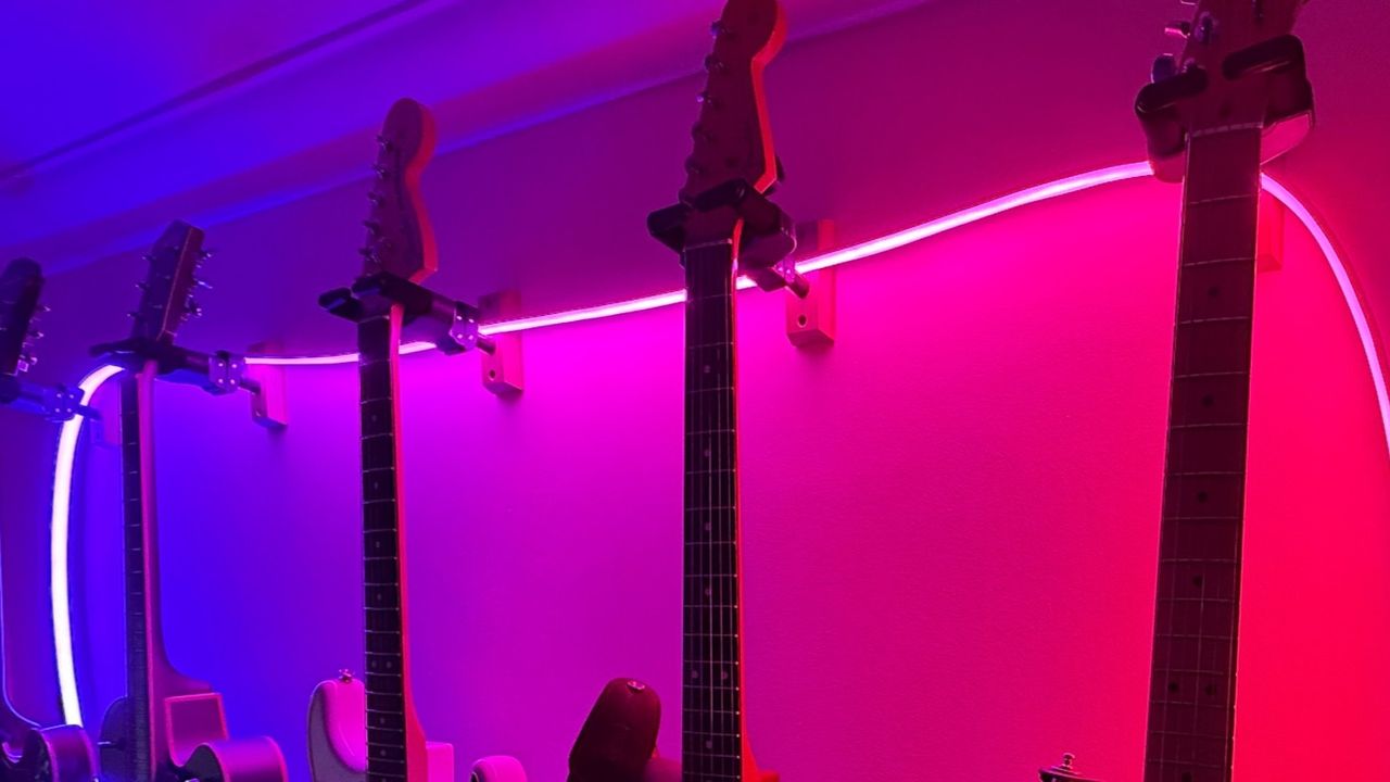 Light up your life with the Philips Hue Omniglow, the best Hue lightstrip yet
