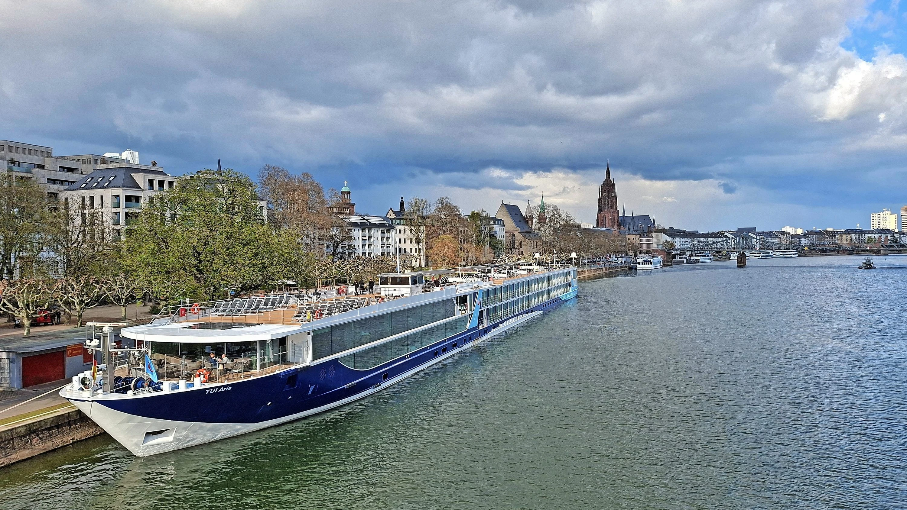 Tourismus auf Wasser: TUI will mit Kreuzfahrten die deutschen Flüsse erobern