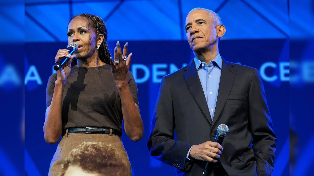 Obama, Michelle Take Veiled Swipes at Trump at Presidential Center Opening