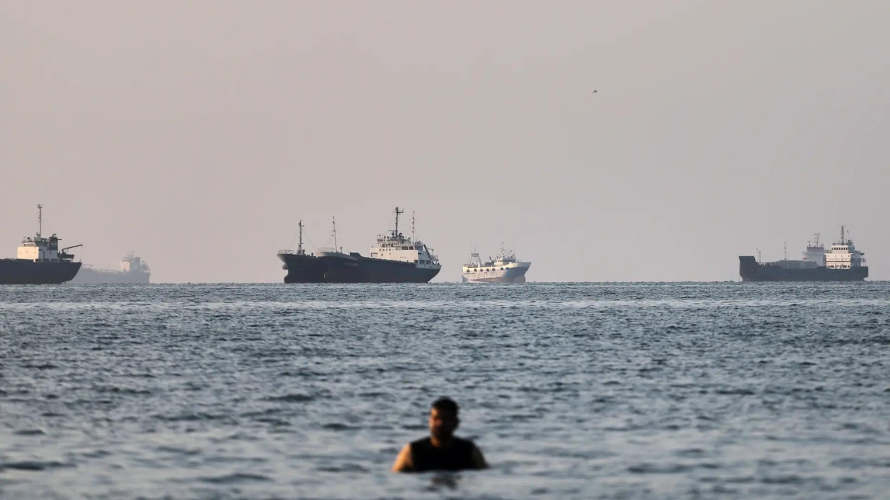 US covert oil transfers move 90 million barrels out of Gulf